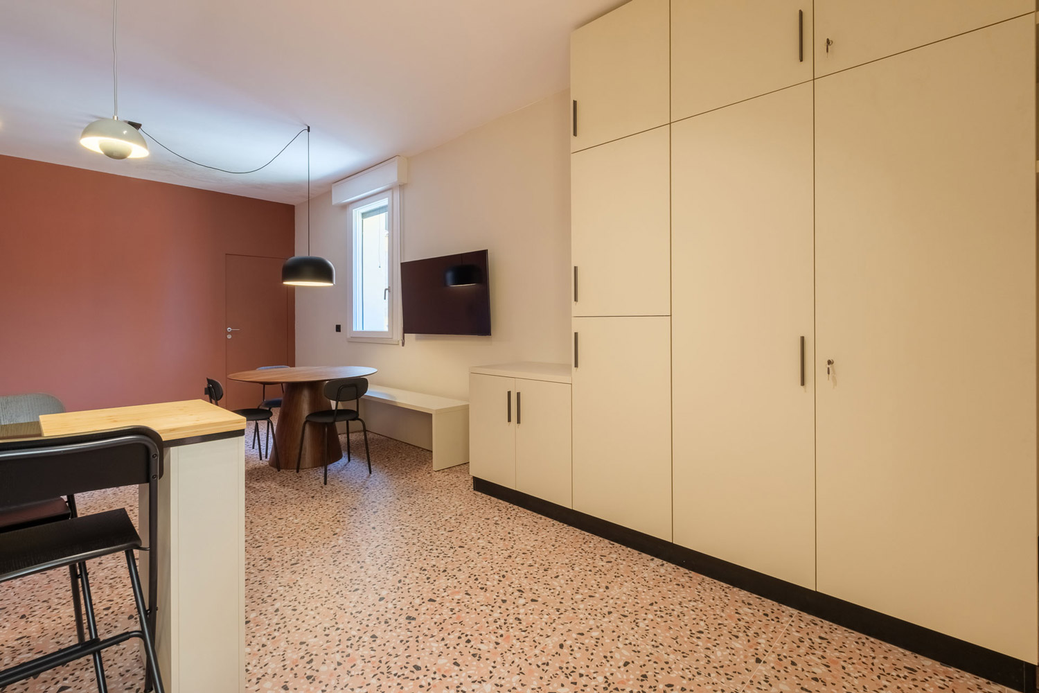 Hotel-Touring-Bologna-Centro-Suite-Delle-Tovaglie-Appartamento-due-camere-una camera23