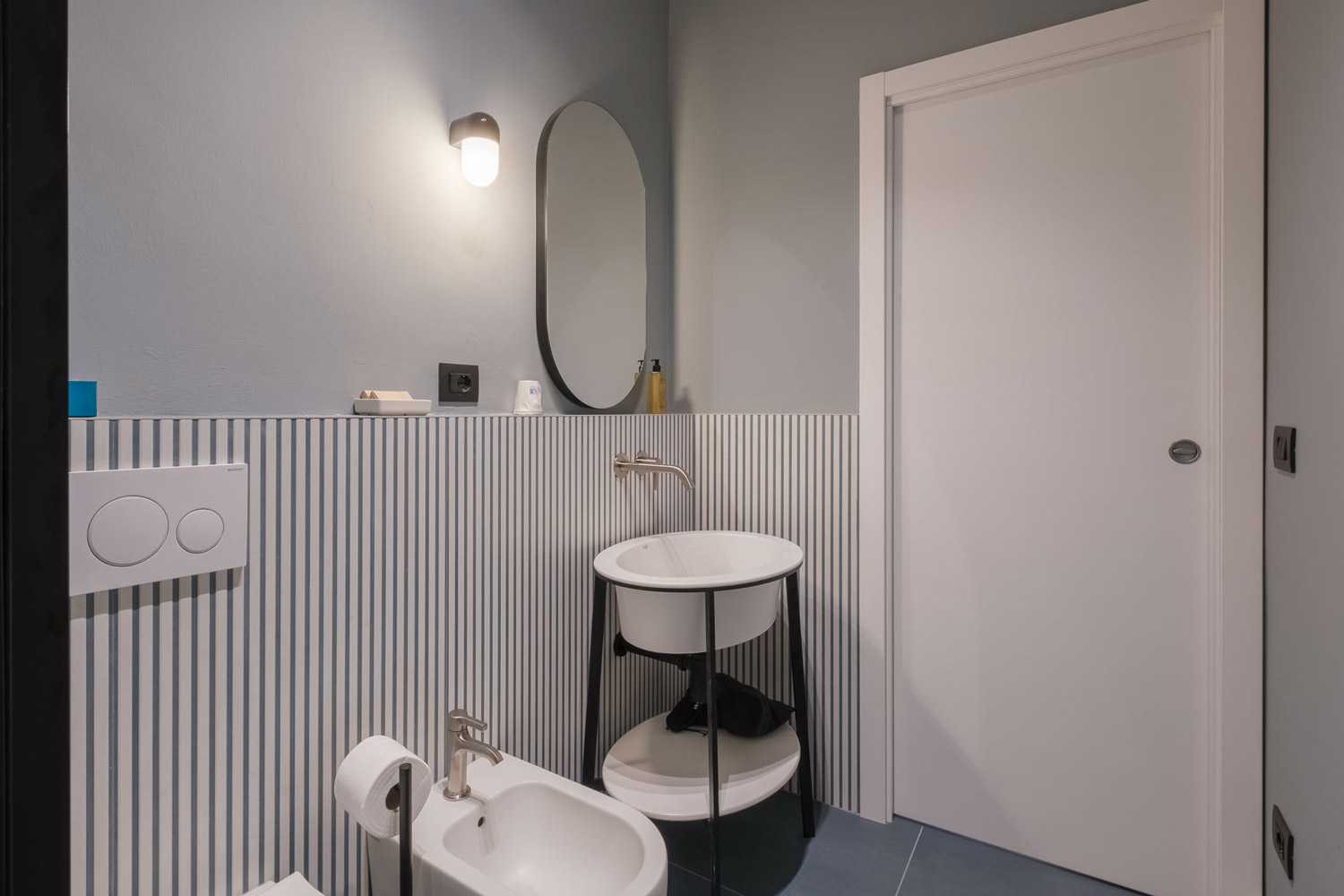 Hotel-Touring-Bologna-Centro-Suite-Delle-Tovaglie-Appartamento-due-camere-una camera7